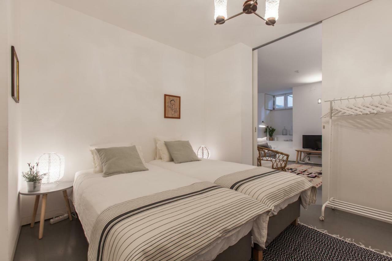 Renovated Apart With Private Courtyard, By Timecooler Lissabon Buitenkant foto