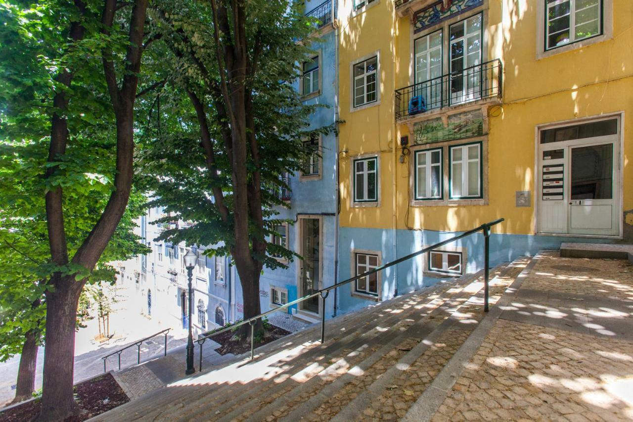 Renovated Apart With Private Courtyard, By Timecooler Lissabon Buitenkant foto