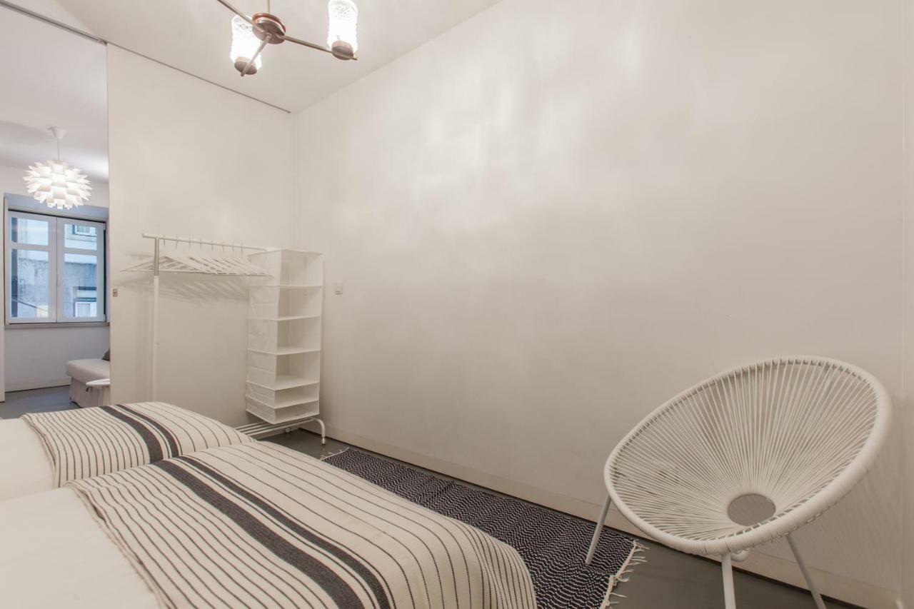 Renovated Apart With Private Courtyard, By Timecooler Lissabon Buitenkant foto